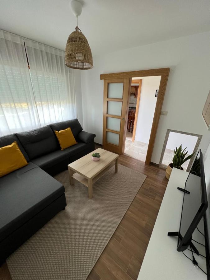 Apartamento luminoso, tranquilo y cerca de la playa Nigrán Exterior foto